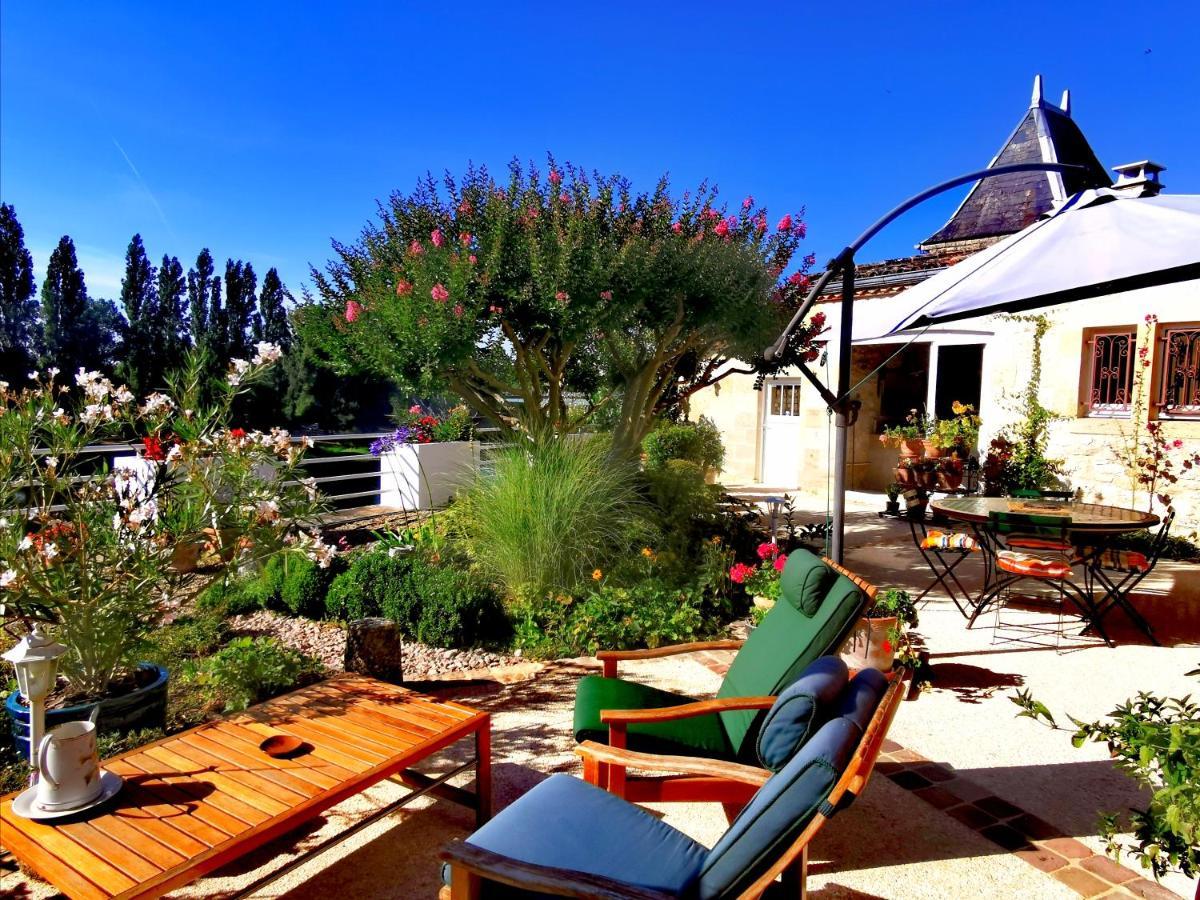 Pessac-sur-Dordogne Au Bord De L'Eau Bed & Breakfast エクステリア 写真